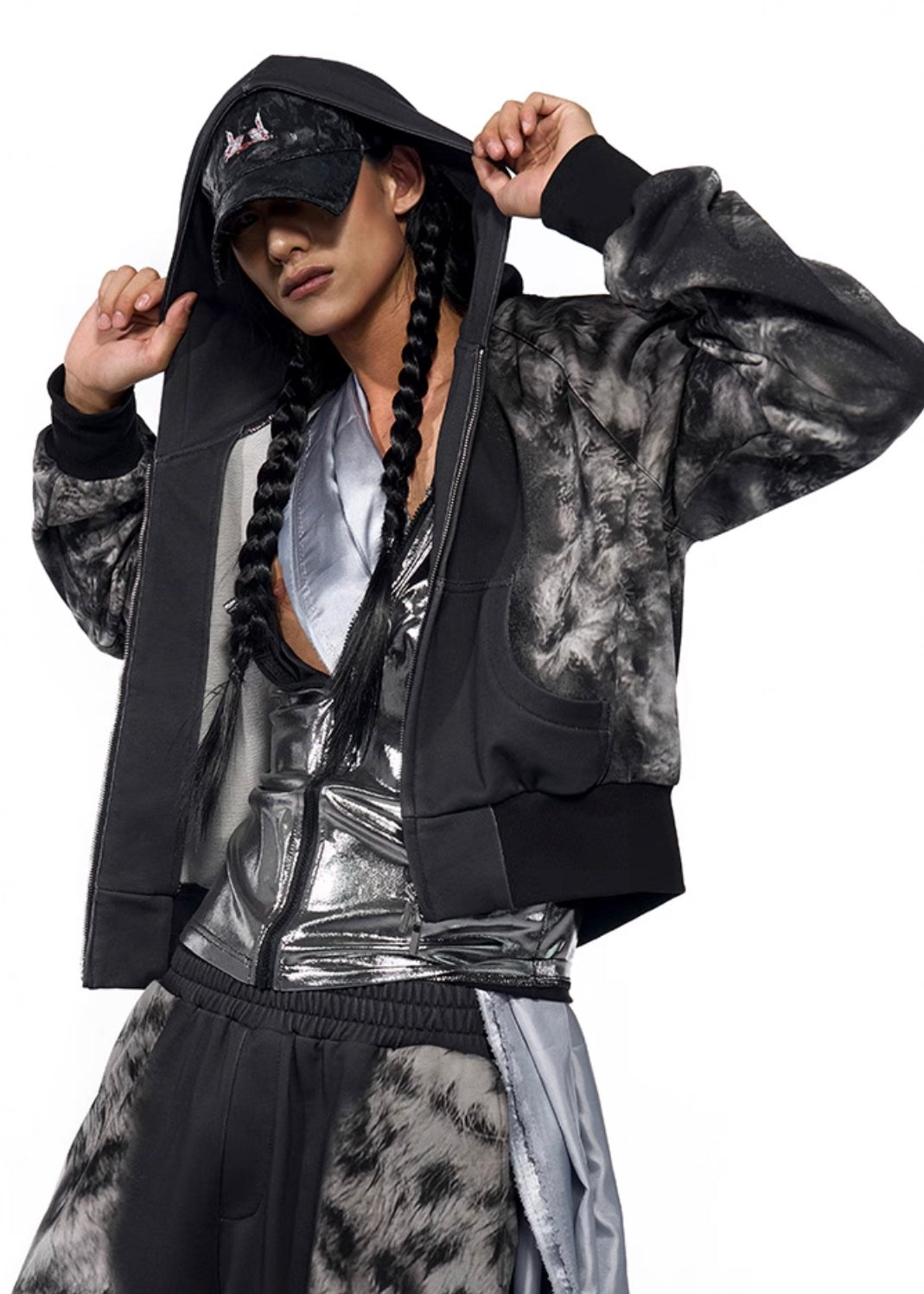 Leopard Print Niched Hoodie With Sweatpant And Shorts