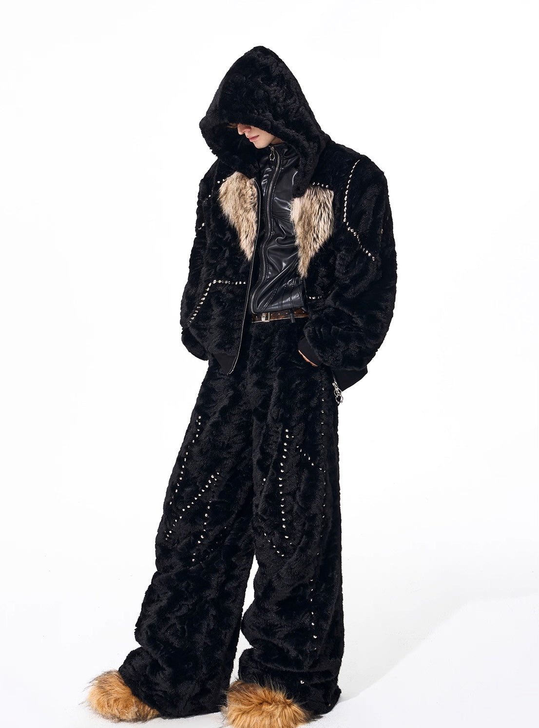 Heart Detail Fury Hooded Jacket And Pant