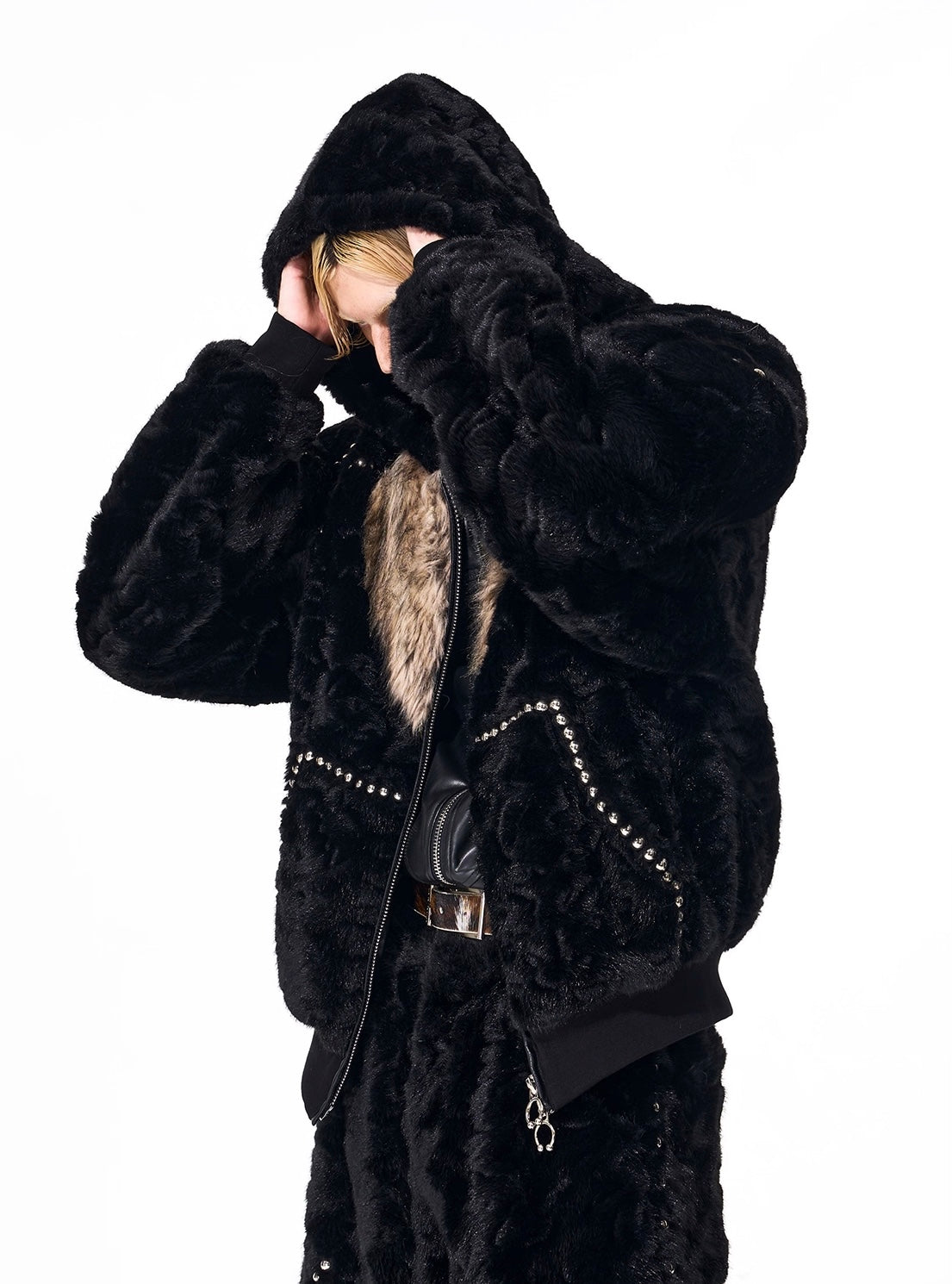 Heart Detail Fury Hooded Jacket And Pant